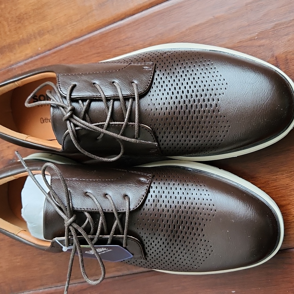 NWT Sonoma Men's Brown Leather Shoes